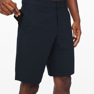 Lululemon Size 34 -11” Commission Shorts Relaxed, buca